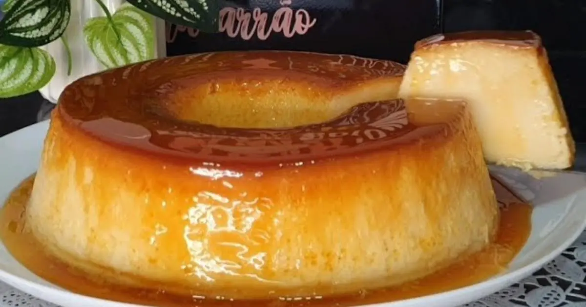 Receita fácil de pudim grande, cremoso e cozido na boca do fogão....