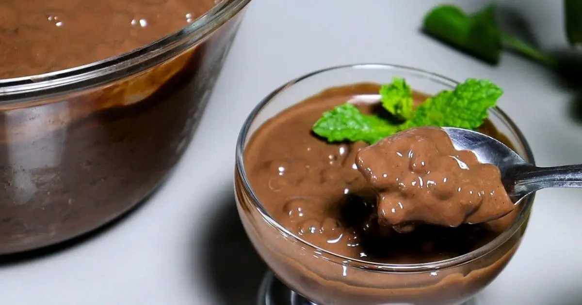 Sagu de chocolate cremoso perfeito para festas juninas. Diferente e irresistível!...