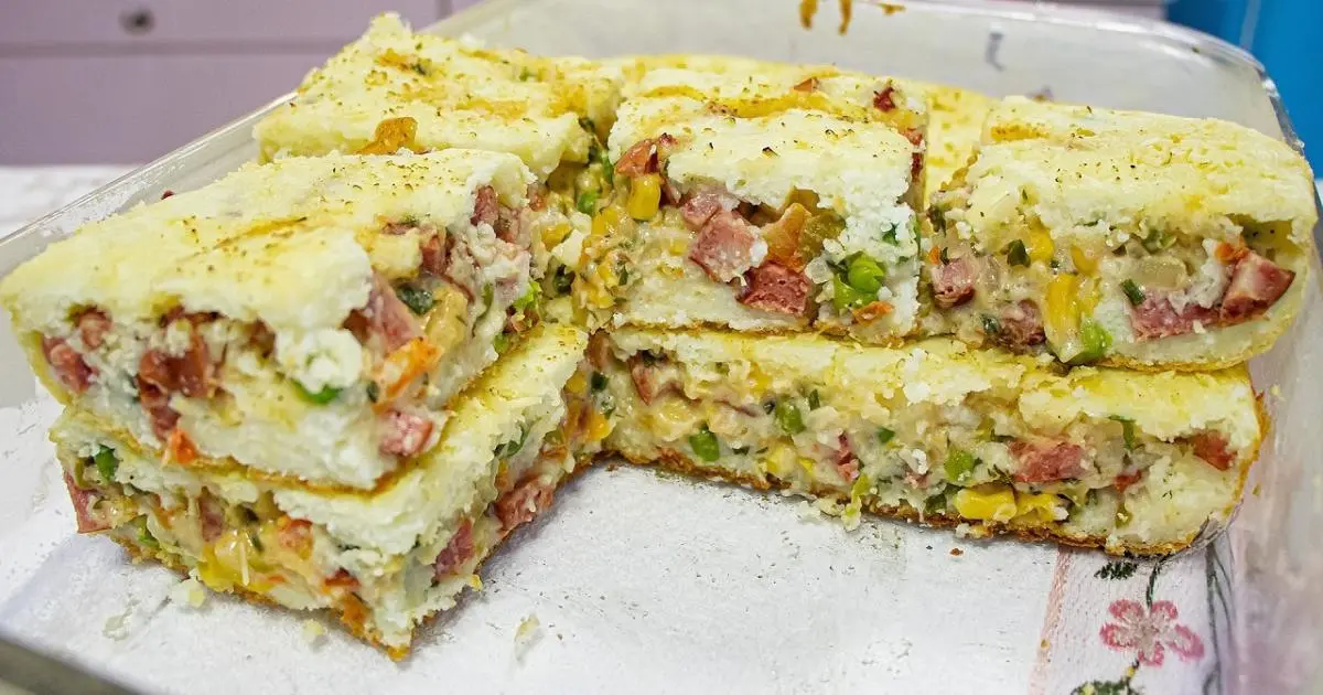 Torta cremosa sem trigo feita com sobras de arroz cozido....