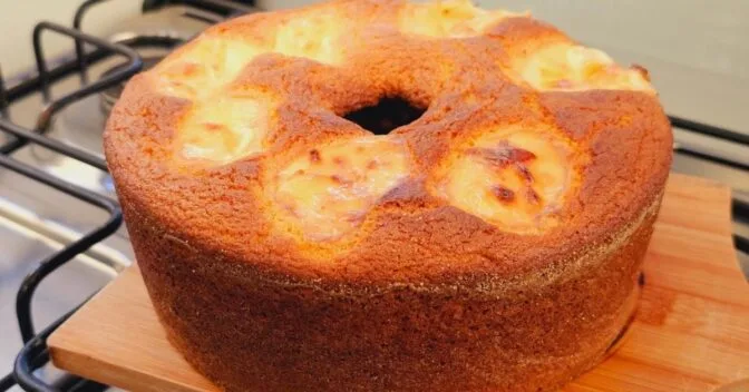 Bolos: Bolo de fubá com requeijão sem trigo e fofinho