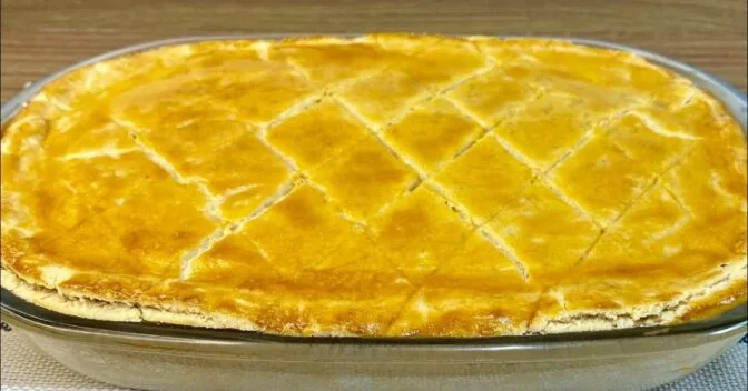 Lanche: Empadão de Palmito com Massa Que Derrete