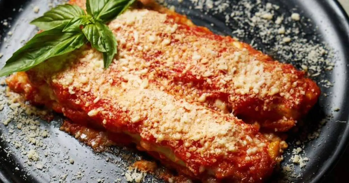Macarrão Canelone ao Molho Cremoso Delicioso é fácil, rápido e perfeito para qualquer ocasião. Surpreenda...