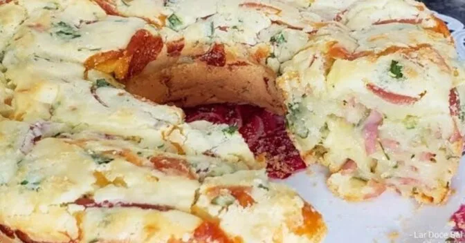 Lanche: Você Nunca Comeu um Pão de Queijo Temperado Assim